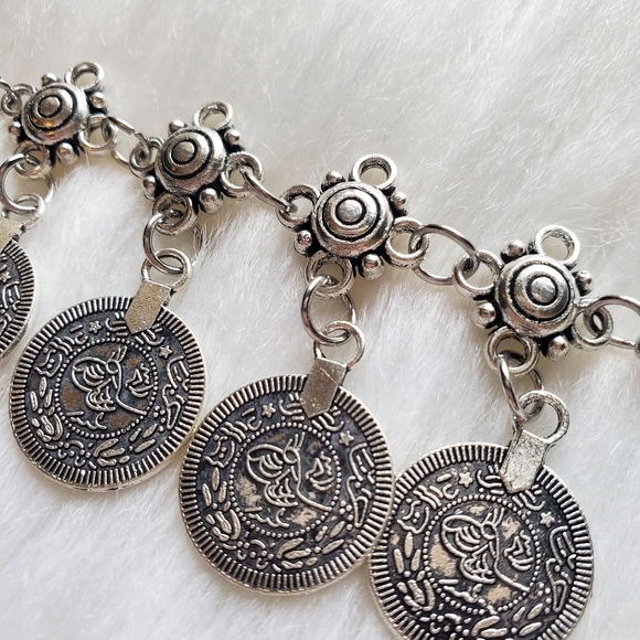 Ankle Bracelets 3 Pairs - Picture 4 of 5